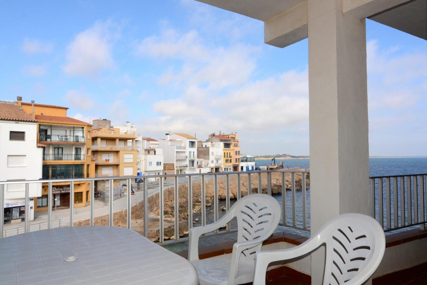 Apartamentos Els Pescadors L' Escala Exterior foto