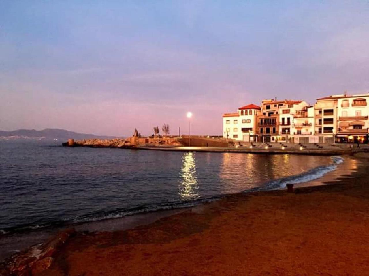 Apartamentos Els Pescadors L' Escala Exterior foto